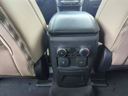 Used 2022 Ford Explorer Limited AWD/4WD image 24