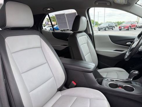 Used 2018 Chevrolet Equinox Premier AWD/4WD image 24