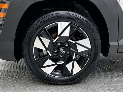 Certified 2024 Hyundai Kona SEL image 8