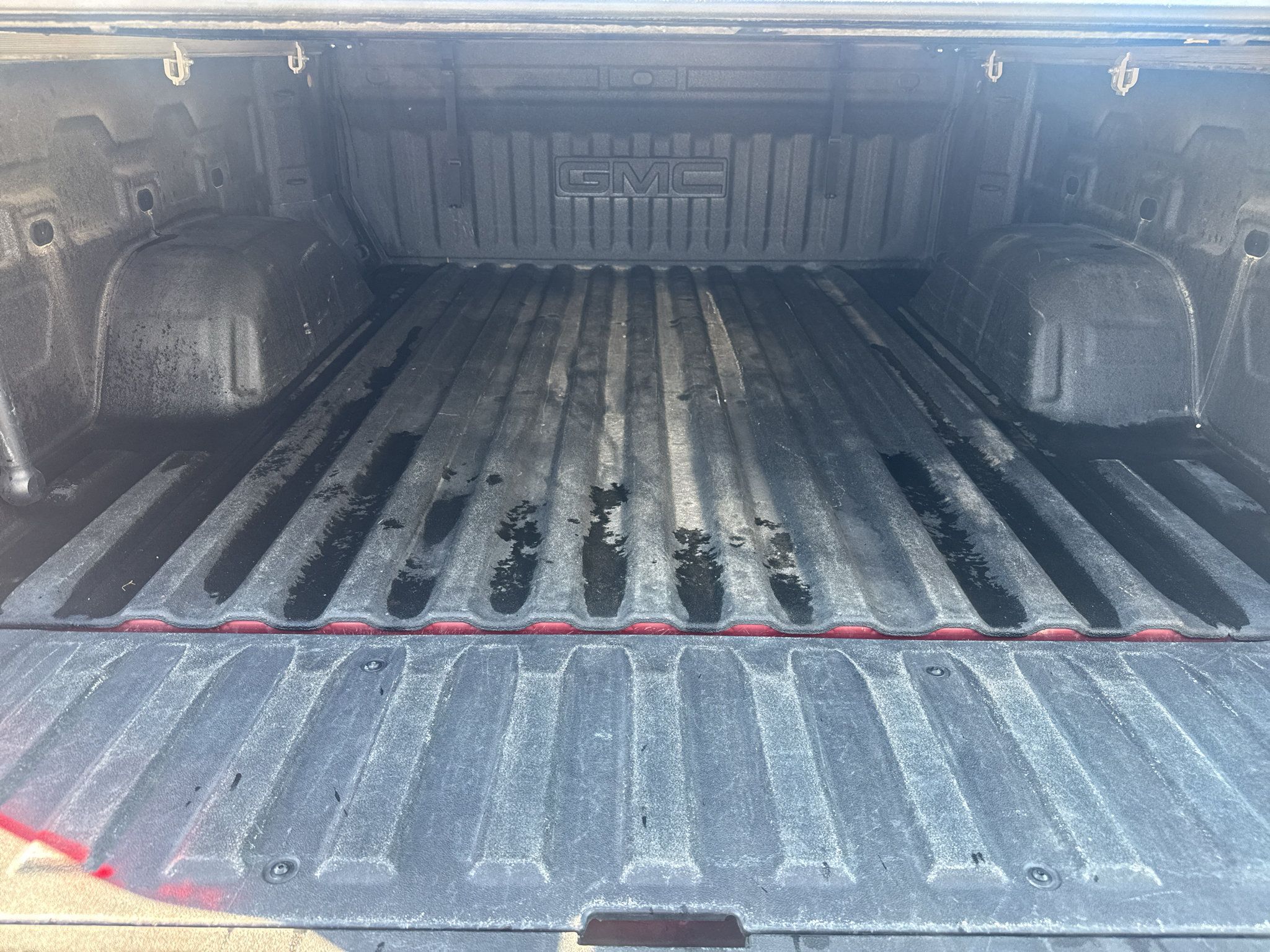 Used 2019 GMC Sierra 1500 SLT w/ SLT Convenience Package AWD/4WD image 9