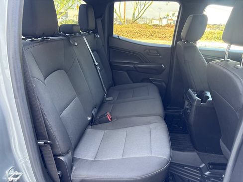 Used 2023 Chevrolet Colorado Trail Boss AWD/4WD image 15