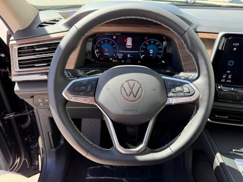 New 2026 Volkswagen Atlas SE AWD/4WD image 22