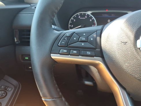 Used 2023 Nissan Sentra SV w/ All-Weather Package FWD image 17