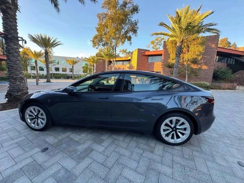 Used 2021 Tesla Model 3 Standard Range Plus RWD image 6