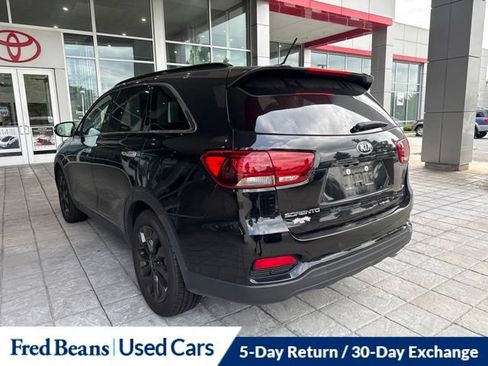 Used 2020 Kia Sorento S FWD image 17