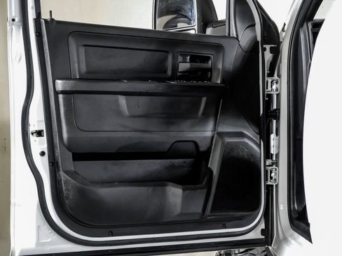 Used 2025 RAM 3500 Tradesman AWD/4WD image 32