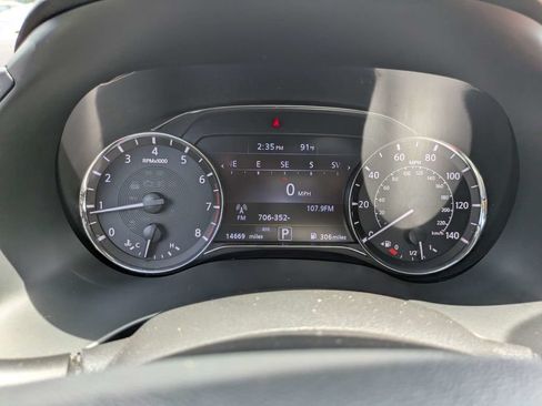 Used 2024 INFINITI QX80 Sensory AWD/4WD image 31