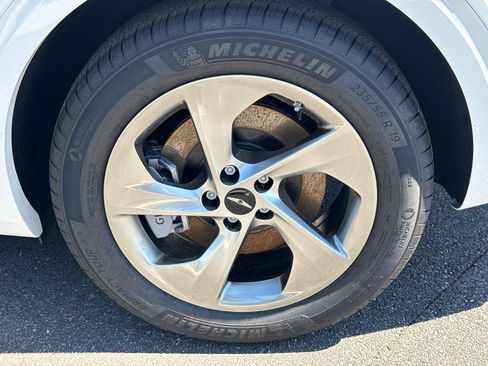 New 2026 Genesis GV70 2.5T Select AWD/4WD image 20