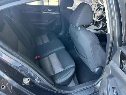 Used 2017 Nissan Maxima 3.5 S FWD image 11