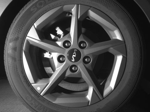 Used 2025 Kia K4 FWD image 15