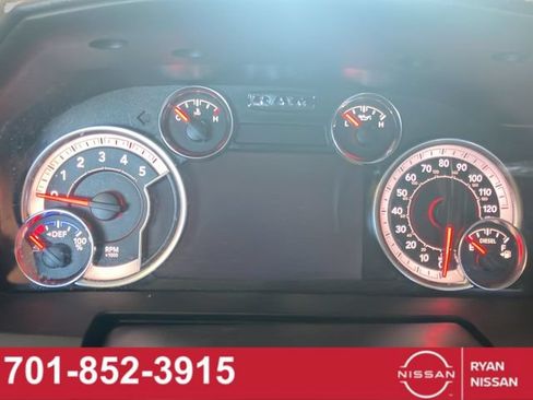 Used 2018 RAM 2500 Laramie AWD/4WD image 34