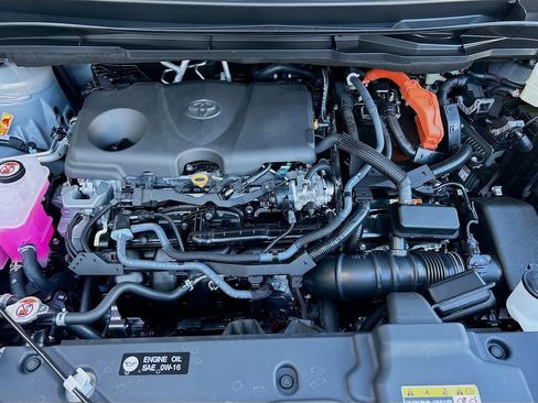 New 2025 Toyota Sienna XLE Woodland Edition image 29