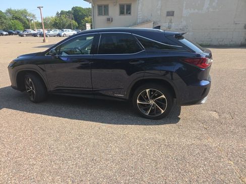 Used 2017 Lexus RX 450h AWD w/ Luxury Package image 9