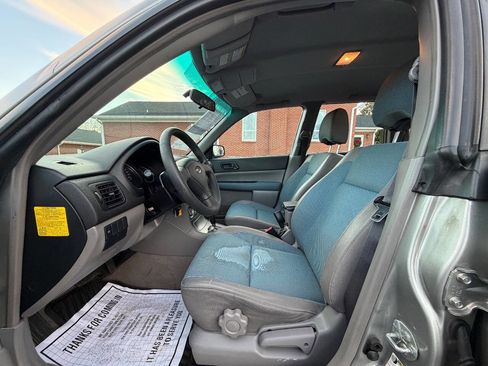 Used 2005 Subaru Forester 2.5X image 12