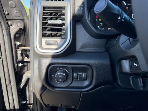 New 2026 RAM 2500 Laramie w/ Night Edition AWD/4WD image 21