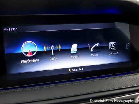 Used 2020 Mercedes-Benz S 560 4MATIC Sedan image 21