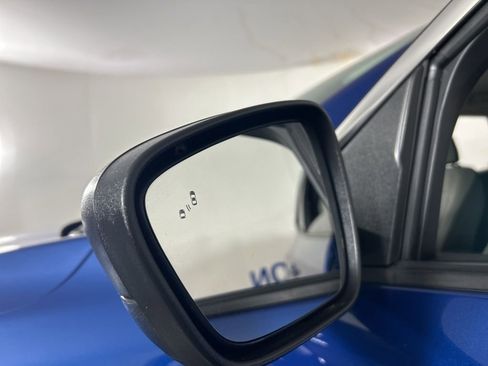 Used 2022 Ford Escape SE image 12