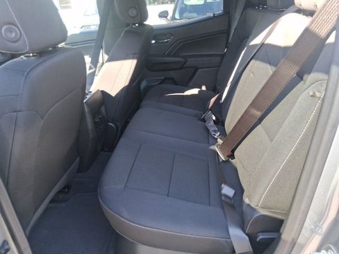 Used 2024 Chevrolet Colorado LT w/ LT Convenience Package AWD/4WD image 19