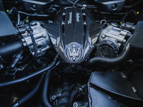 Used 2022 Maserati MC20 Coupe image 57