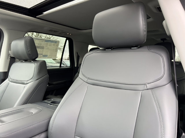 New 2026 Ford Expedition Max Active AWD/4WD image 16