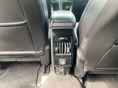 Used 2024 Jeep Compass Latitude AWD/4WD image 29