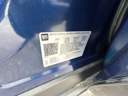 Used 2023 GMC Terrain SLE w/ Driver Convenience Package image 35