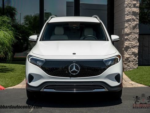 Used 2025 Mercedes-Benz EQB 250+ image 3