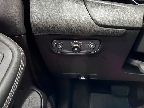 Certified 2023 Buick Encore GX Preferred w/ Cold Weather Comfort Package AWD/4WD image 24