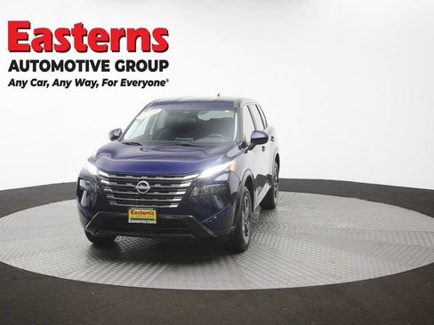 Used 2024 Nissan Rogue SV AWD/4WD image 53