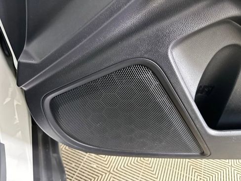 Used 2023 Subaru Outback Premium image 29