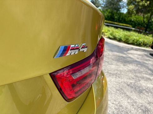 Used 2016 BMW M4 Coupe RWD image 11
