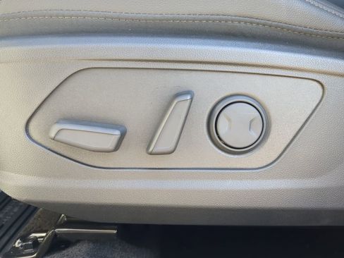 New 2025 Hyundai Santa Cruz SEL image 17