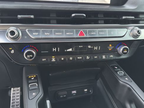 Used 2024 Kia Telluride SX Prestige X-Line image 33