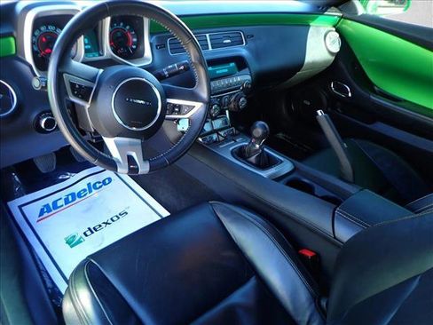 Used 2011 Chevrolet Camaro SS w/ RS Package image 9