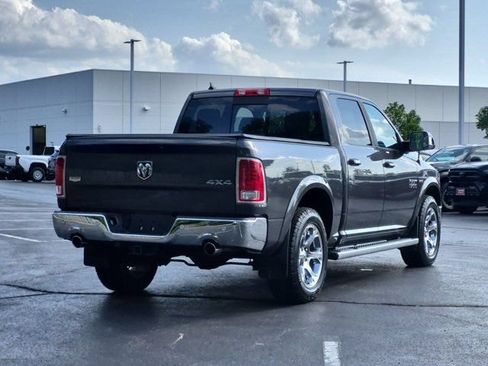 Used 2017 RAM 1500 Laramie w/ Convenience Group AWD/4WD image 5