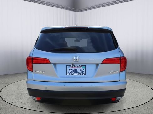Used 2016 Honda Pilot EX image 7