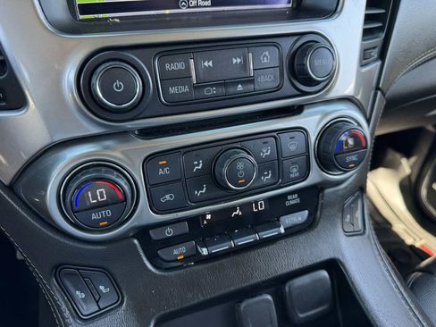 Used 2019 Chevrolet Tahoe LT AWD/4WD image 33