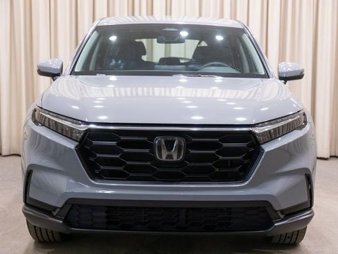 Used 2024 Honda CR-V LX image 3