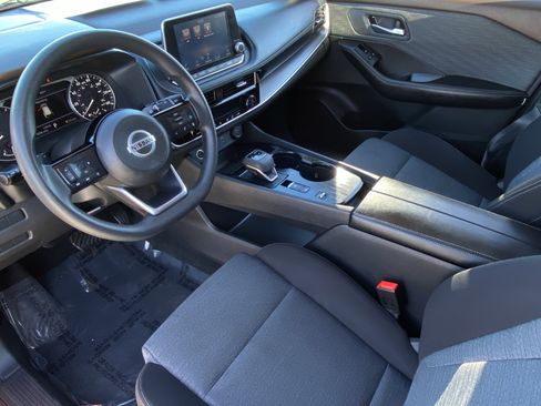 Used 2021 Nissan Rogue SV image 25