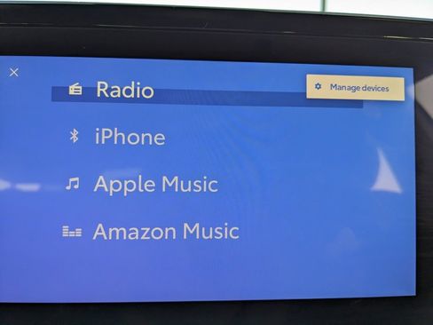 Used 2025 Toyota Camry SE image 28