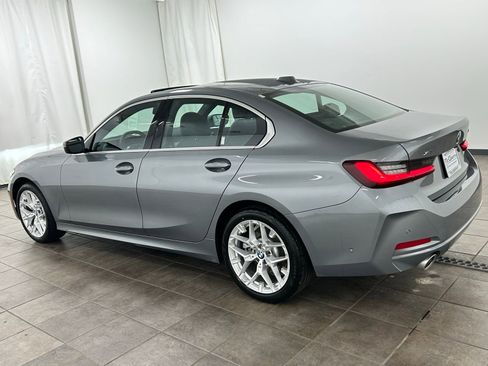 Used 2025 BMW 330i xDrive Sedan AWD/4WD image 3