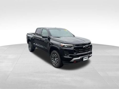 Used 2023 Chevrolet Colorado Z71 w/ Advanced Trailering Package image 18