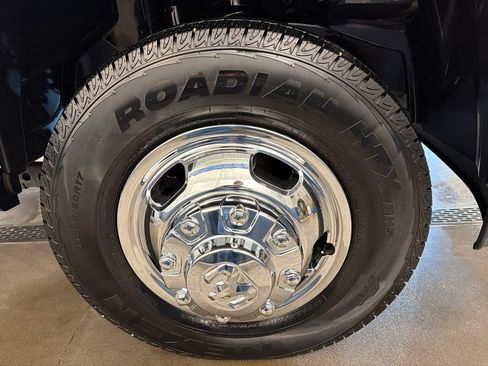 Used 2024 RAM 3500 Tradesman AWD/4WD image 16