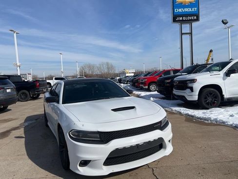 Used 2019 Dodge Charger R/T w/ Plus Group image 3