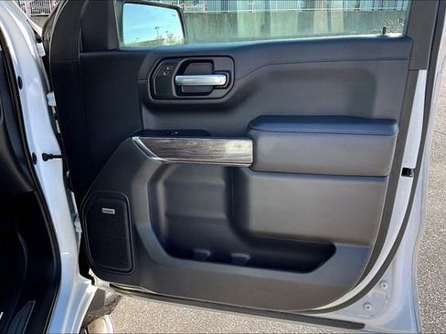 Used 2020 Chevrolet Silverado 1500 LTZ w/ LTZ Premium Package image 12