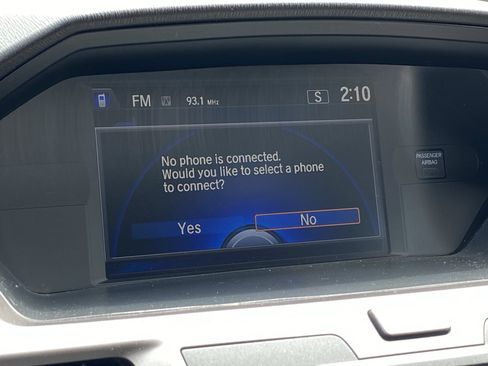 Used 2016 Honda Odyssey SE image 6