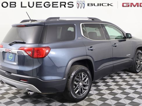 Certified 2019 GMC Acadia SLT image 6