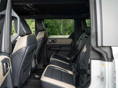 Used 2026 Ford Bronco Big Bend w/ Black Diamond Package AWD/4WD image 18