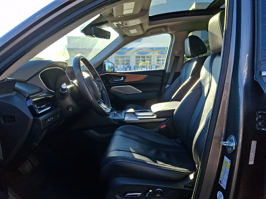 Used 2022 Acura MDX w/ Technology Package AWD/4WD image 14