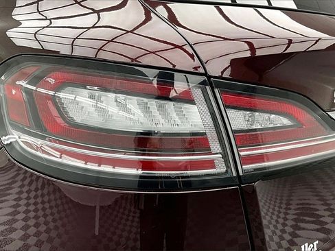 Used 2022 Lincoln Nautilus Reserve image 30